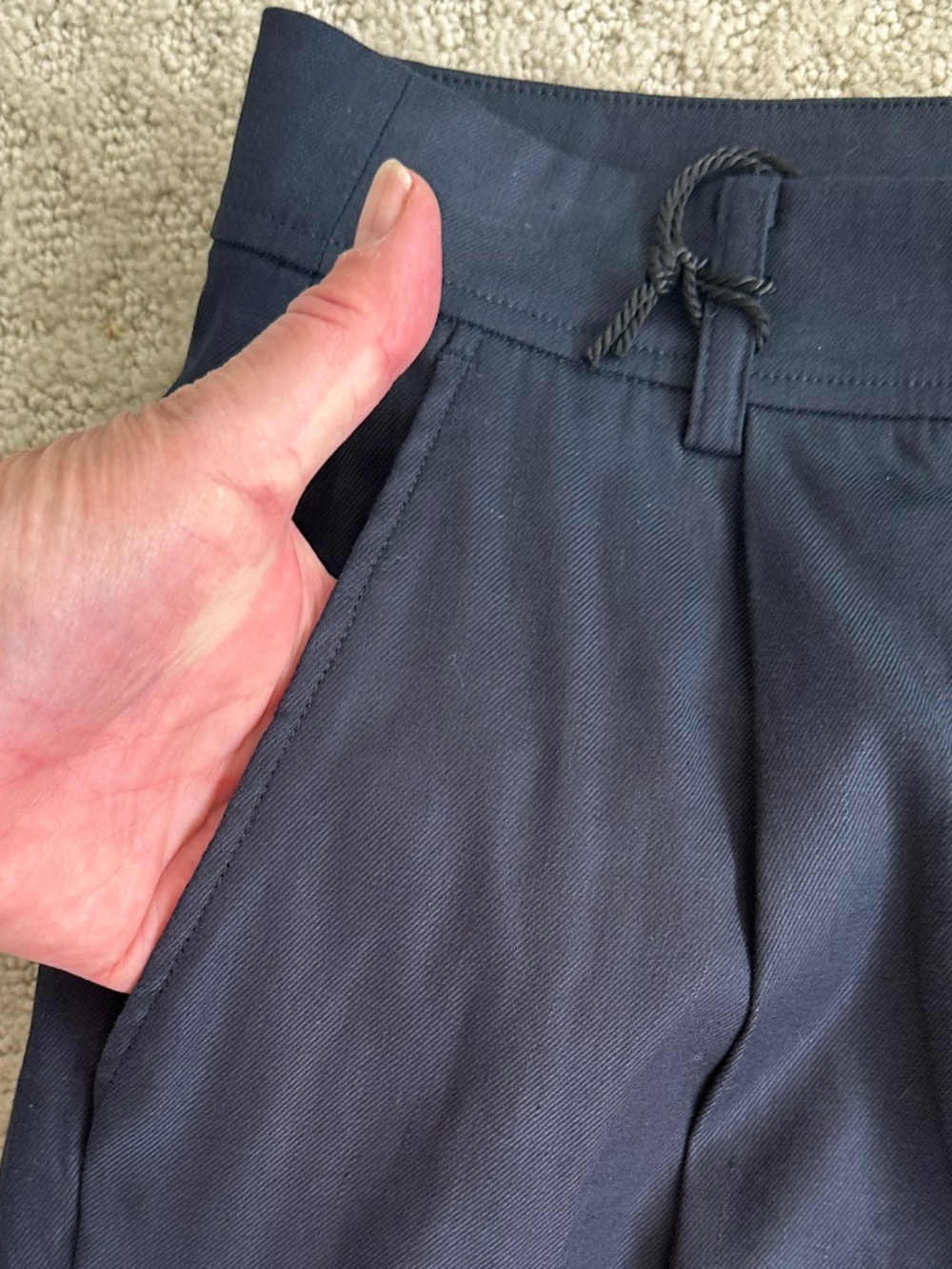 The Reset Slouchy Crop Pleated Trouser Navy Small Linen Blend Relaxed Office NWT - Picture 4 of 12